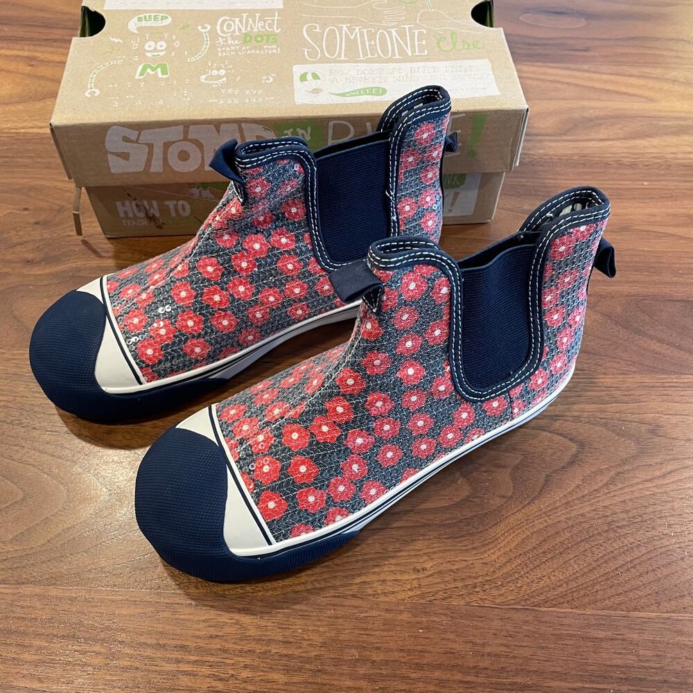 NWT Youth Size 2 Boots Morgan & Milo Pull-on Blake Bootie